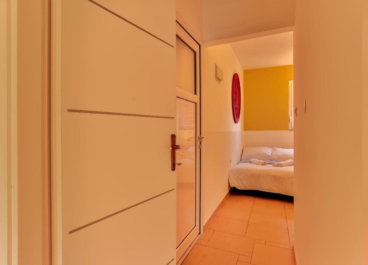Apartments Dora Victoria Dream Medolino Esterno foto