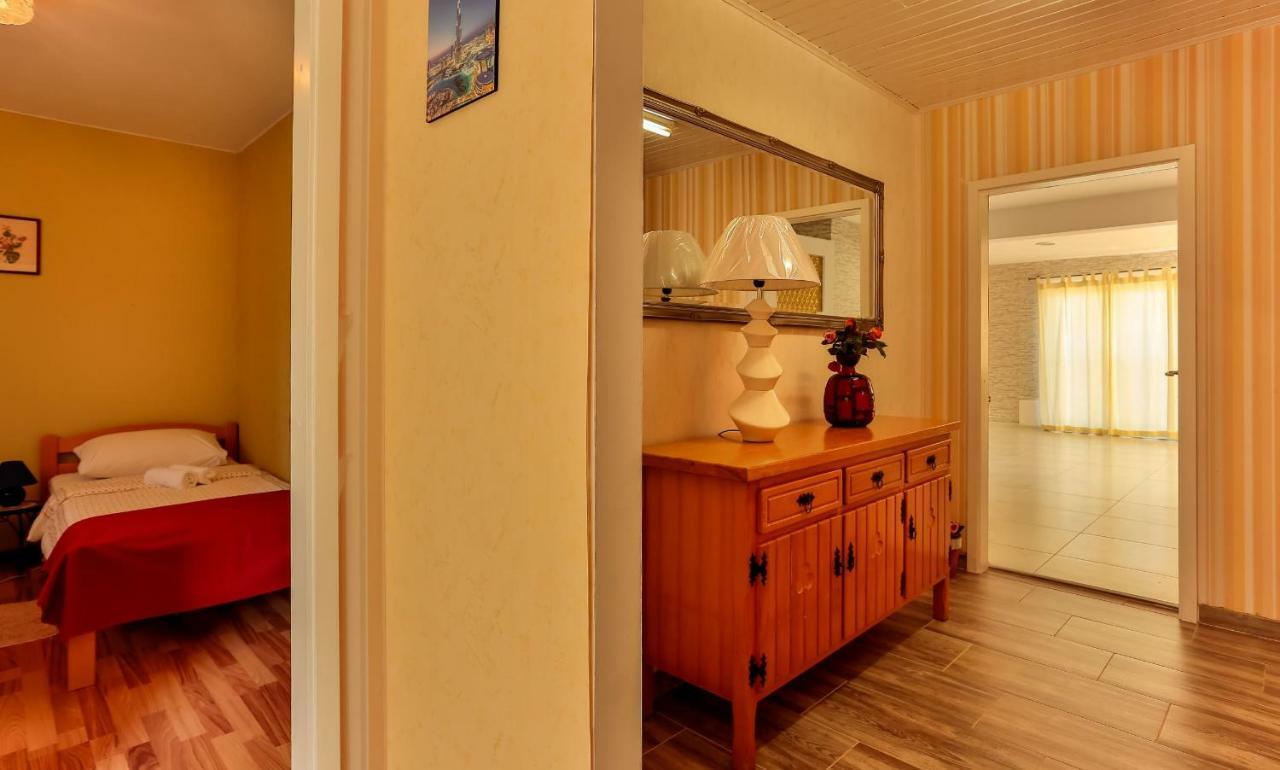 Apartments Dora Victoria Dream Medolino Esterno foto